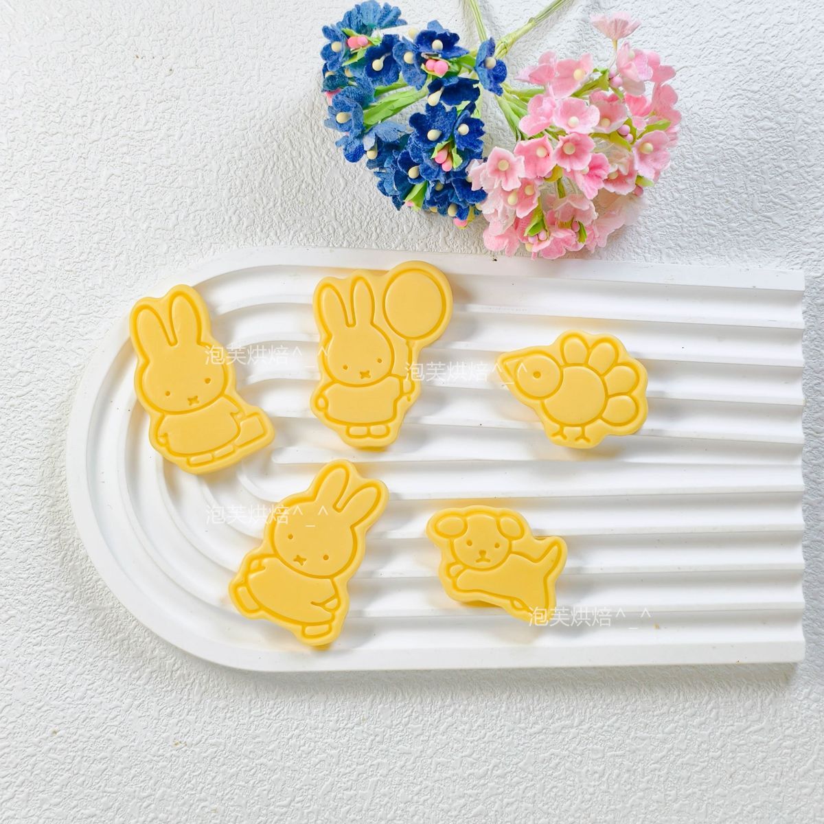 Cute 3D Press Cookie Mold with - огляд і ціна Kitchen Gadgets Worth Buying