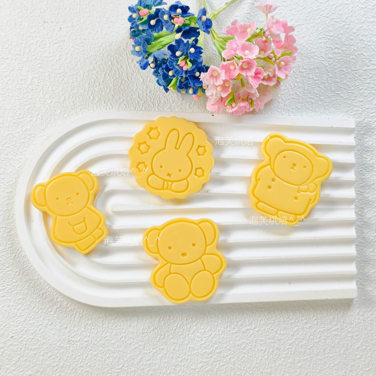 Cute 3D Press Cookie Mold with - огляд і ціна Kitchen Gadgets Worth Buying